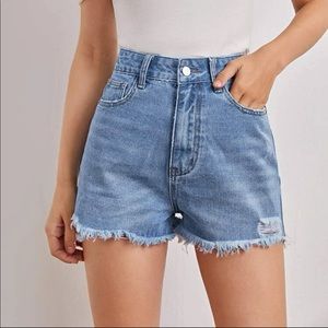 Raw Hem Slant Pocket Denim Shorts